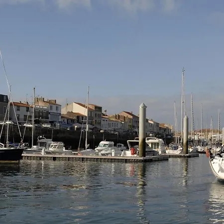 Prázdninový dům Maison 2 Avec Jardin Et Terrasse Proche - Fr-1-92-879 *